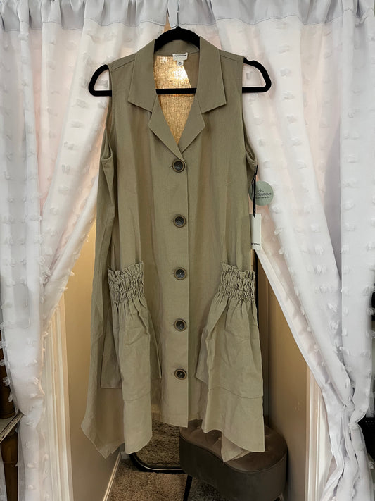 Tan Linen Dress w/Large Buttons