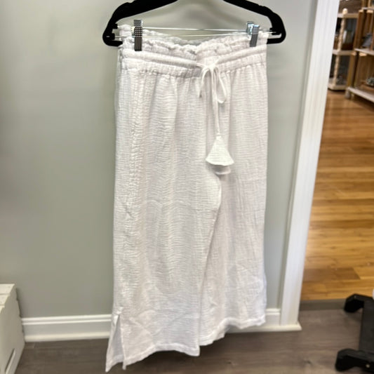 White Linen Pants by Just Living